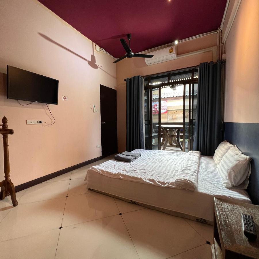 Hotel Madera House Chiang Mai Exterior foto